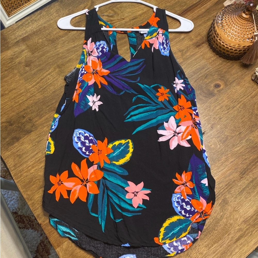 Old Navy Multicolor Floral Top